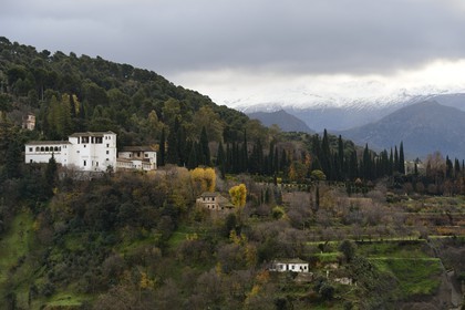 Spain, Andalusia, Granada, the Alhambra Generalife, listed as World Heritage by UNESCO, and the Sierra Nevada mountains