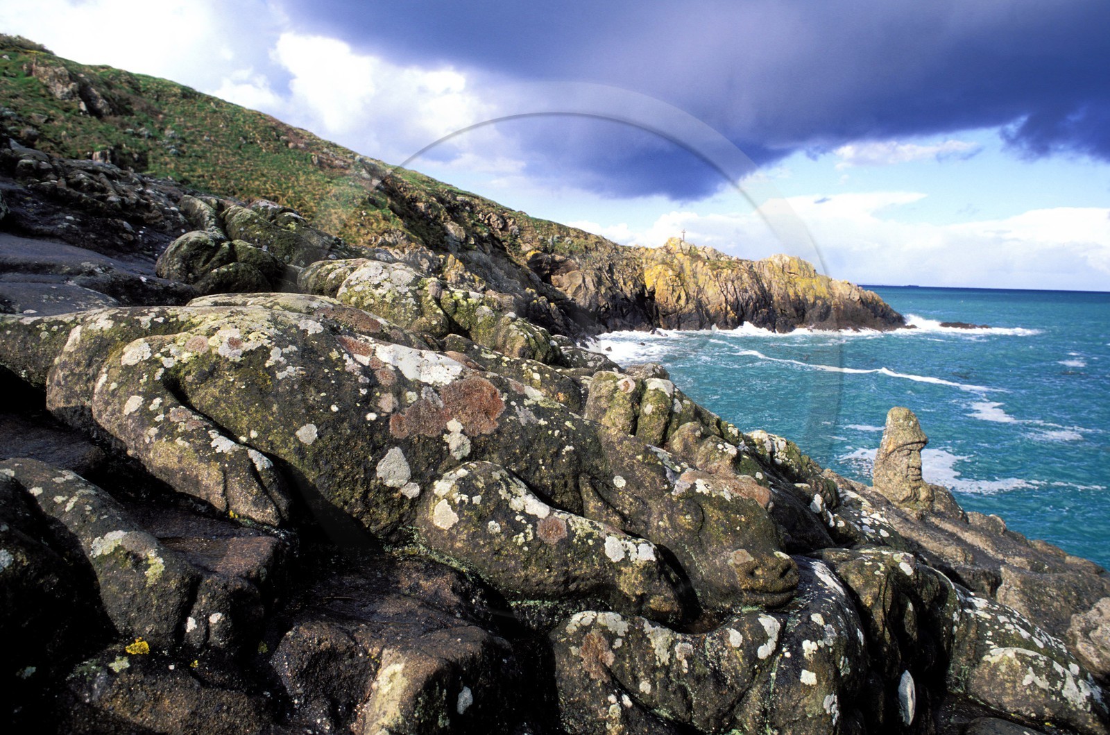 France, Ille-et-Vilaine (35), Rotheneuf, rocher sculpté par l'abbé Fouré entre 1870 et 1903