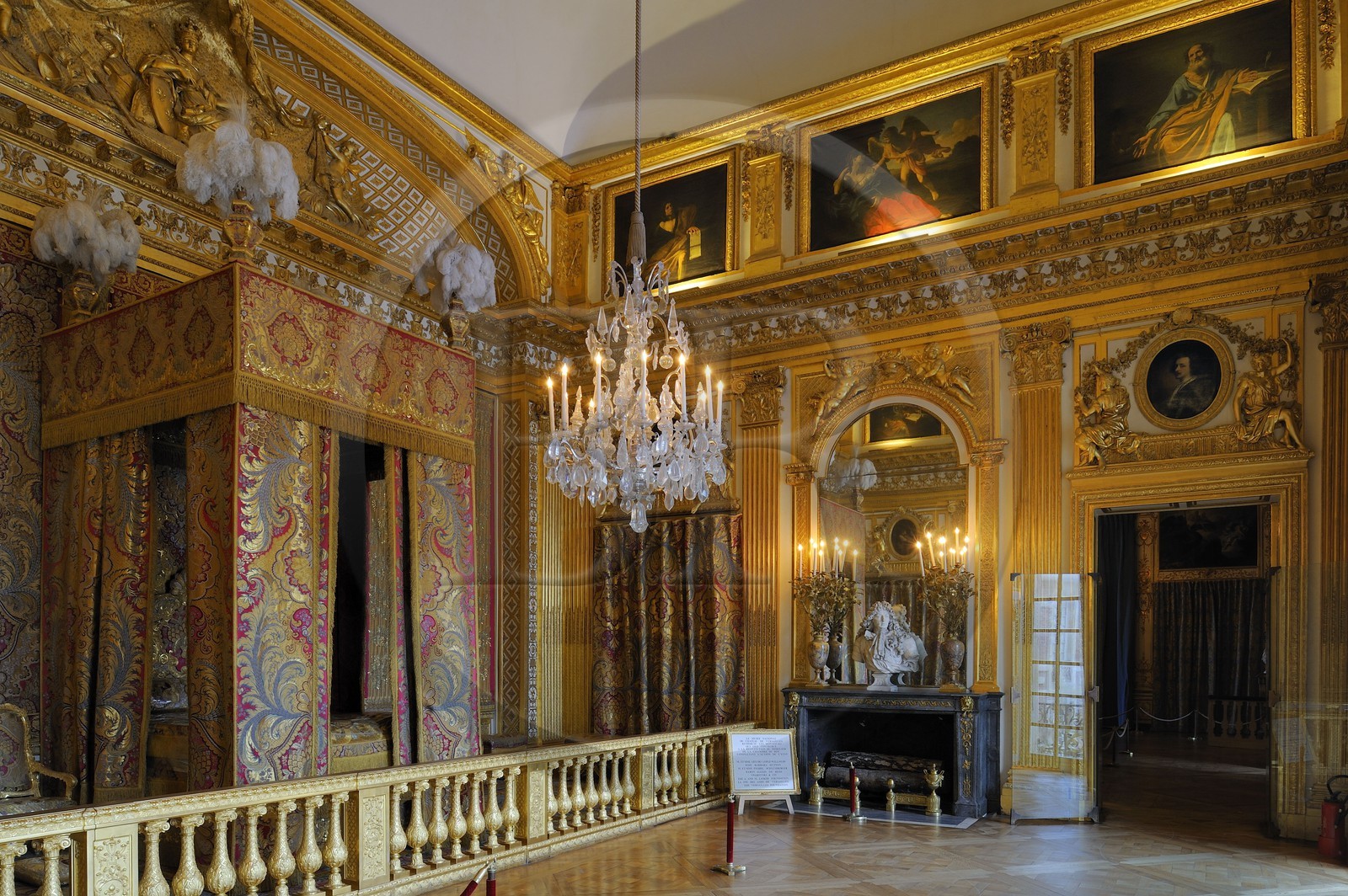 France, Yvelines, Chateau de Versailles, listed as World Heritage by UNESCO, the King's Apartments, the King's room