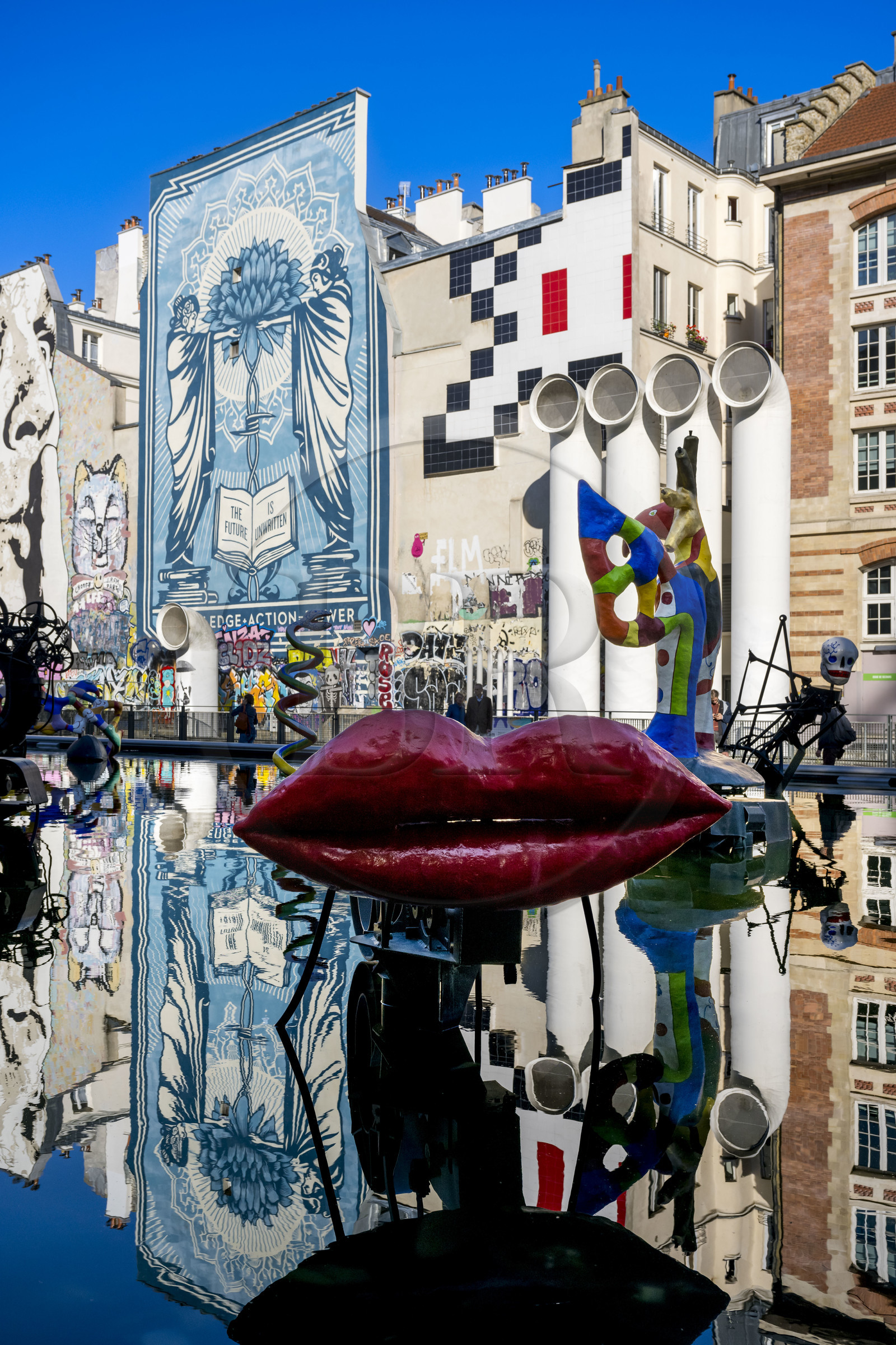 France, Paris (75), quartier des Halles  Beaubourg, la fontaine Stravinsky de Jean Tinguely et Niki de Saint Phalle