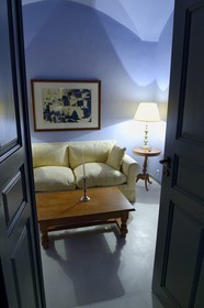 Grèce, Les Cyclades, mer Égée, île de Santorin (Thira ou Théra), village de Pyrgos, l'hôtel Relais & Châteaux Zannos Melathron