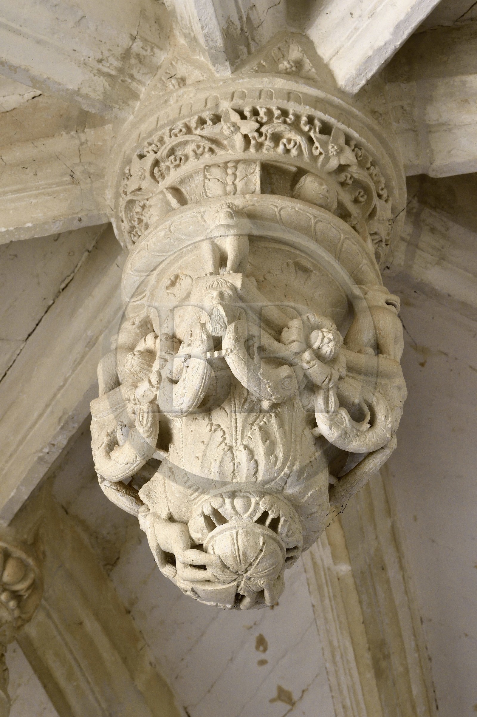 France, Charente (16), Pranzac, église Saint-Cybard, clé de voute à pendentif de la première Renaissance française (vers 1520-1530) dans la chapelle
