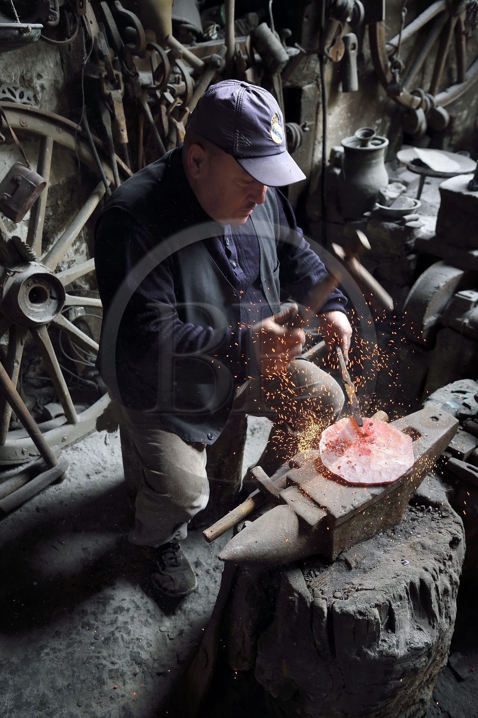Azerbaijan, Ismailli region, Lahij (Lahic), the craftsman Kableyi, eighth generation blacksmith specialized in copper