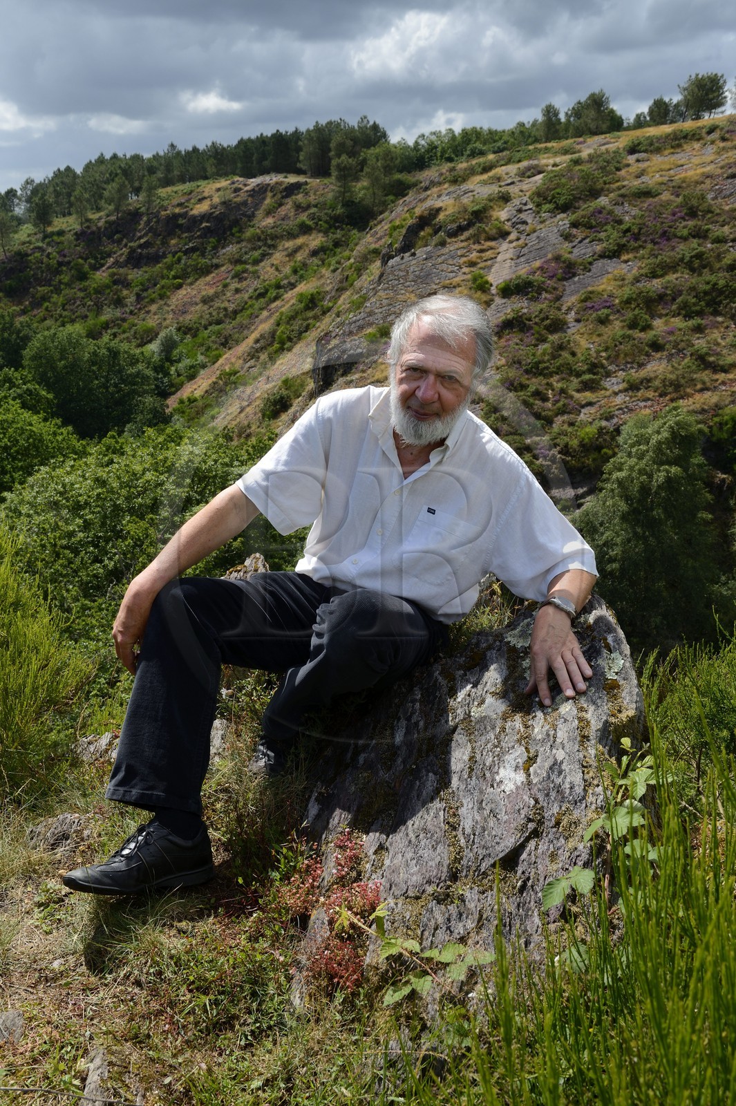 France, Morbihan (56), forêt de Brocéliande, Tréhorenteuc, l'écrivain et conteur Jacky Ealet