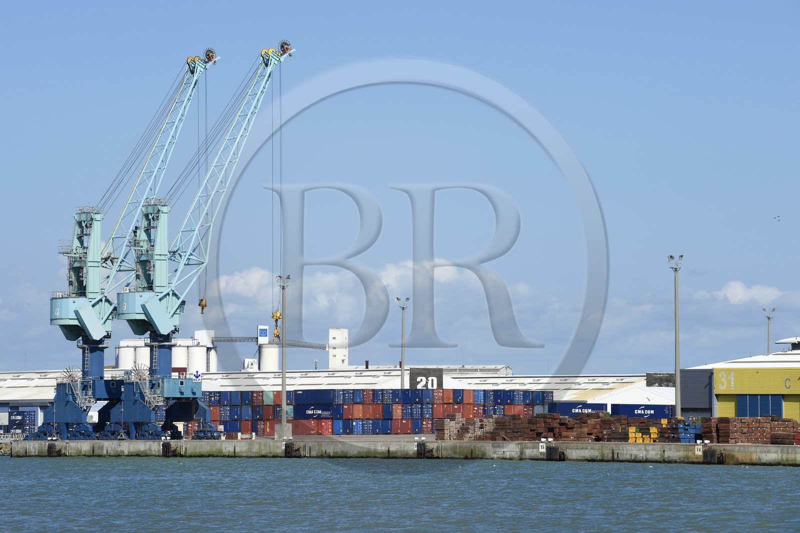 France, Charente-Maritime, La Rochelle, the Port Atlantique La Rochelle, cranes and freight containers in the trade port