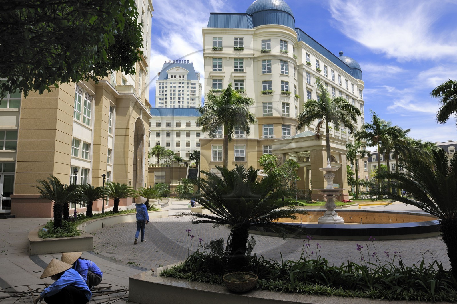 Vietnam, Hanoï, Cau Giay district, new luxury buildings The Manor