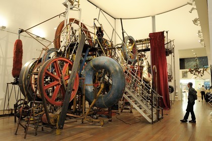 Suisse, Bâle, musée Tinguely, Grosse Meta Maxi-Maxi Utopia (1987)