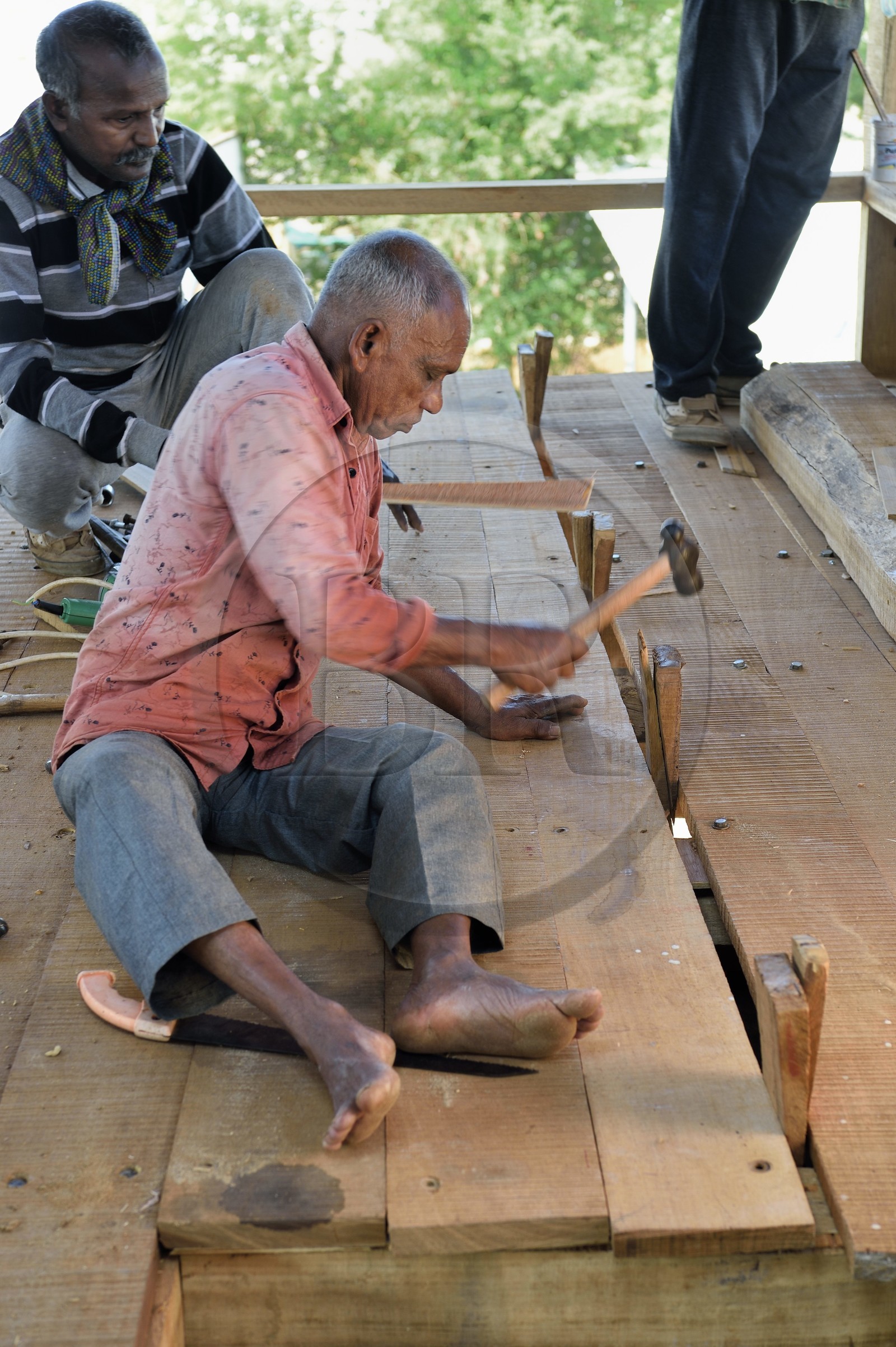 Sultanate of Oman, Ash Sharqiyah South Governorate, city and harbour of Sur, artisanal dhow construction shipyards