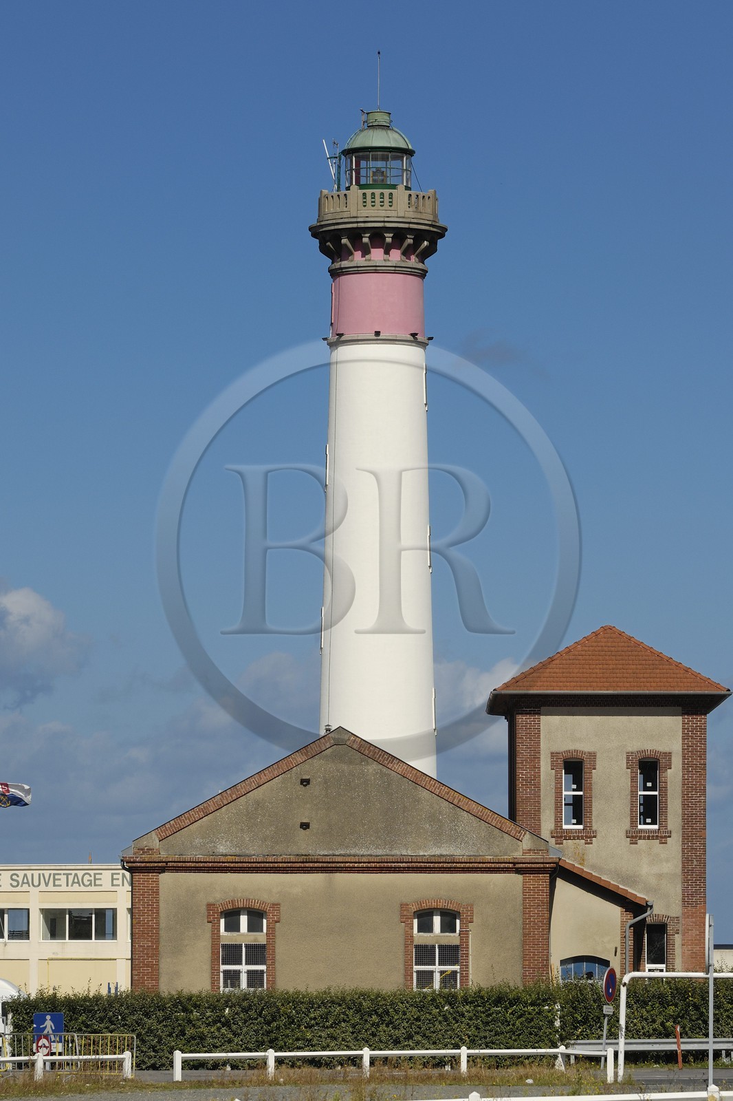 France, Calvados (14), Cote de Nacre, Ouistreham-Riva-Bella, le phare