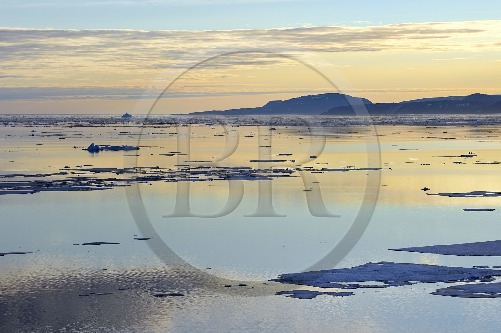Greenland, North West coast, Smith sound north of Baffin Bay, melting ice floe along the coast of Inglefield Land
