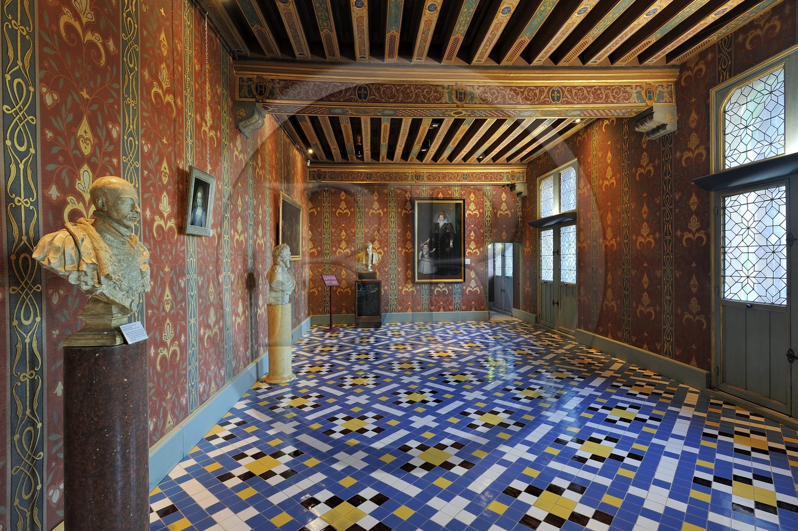 France, Loir-et-Cher (41), vallée de la Loire classée au Patrimoine Mondial de l'UNESCO, château de Blois, galerie de la Reine Catherine de Médicis