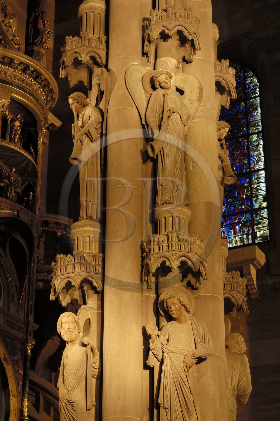 France, Bas Rhin (67), Strasbourg, la cathédrale Notre-Dame, le pilier des Anges
