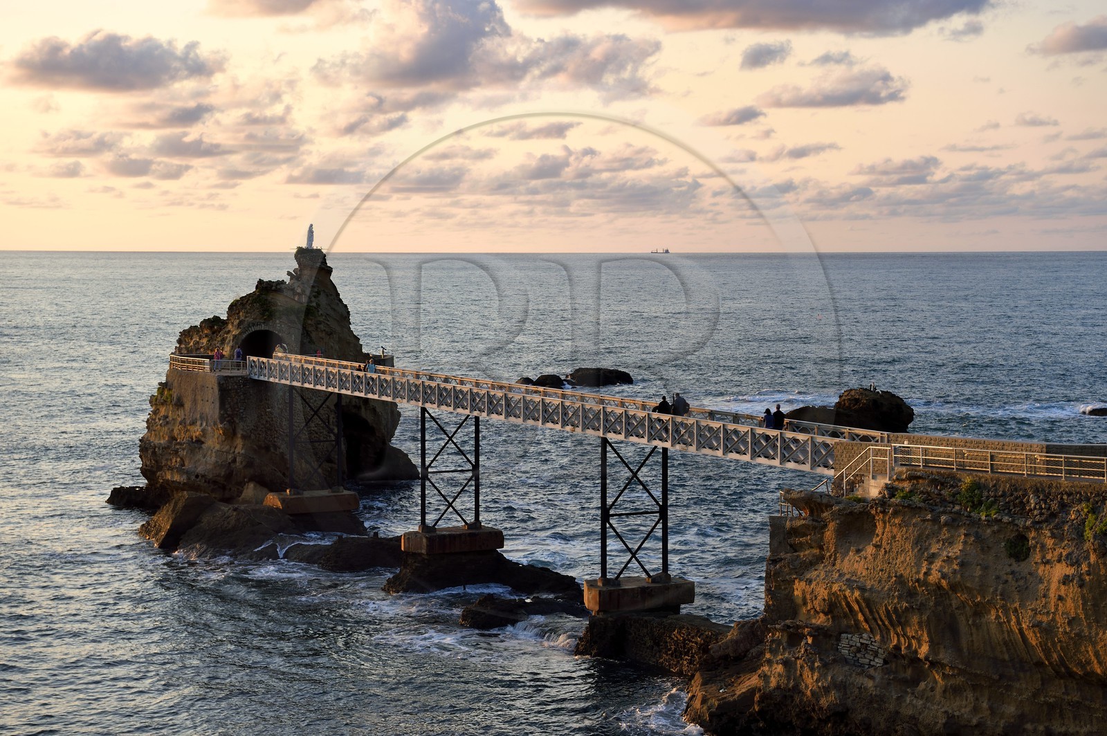 France, Pyrénées-Atlantiques (64), Pays-Basque, Biarritz, le Rocher de la Vierge