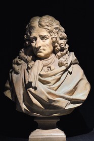 France, Aisne (02), Château-Thierry, Musée Jean de La Fontaine - Ville de Chateau-Thierry, Buste (platre patiné) de Jean de La Fontaine du sculpteur Louis Pierre Deseine