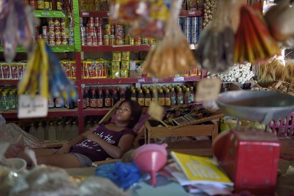 Philippines, Calamian Islands dans le nord de Palawan, Busuanga Island, ville de Coron, marché couvert
