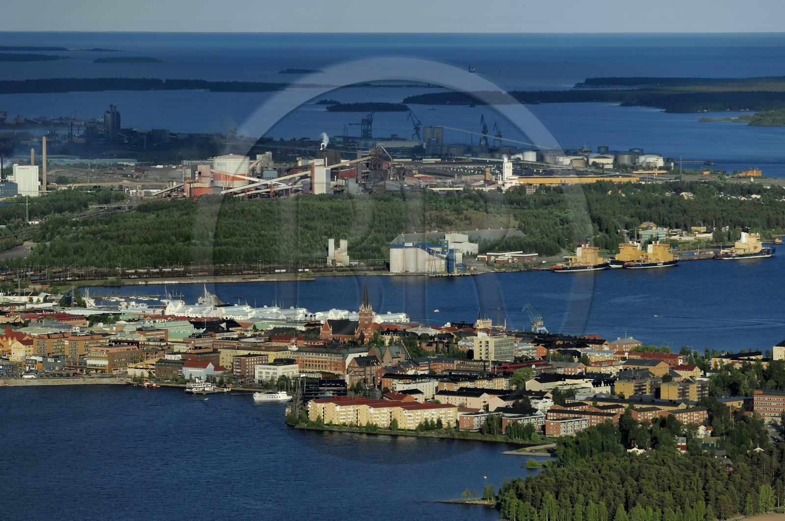 Suède, Laponie, comté de Norrbotten, Lulea (vue aérienne)