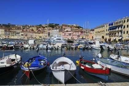 Italie, Toscane, l’Ile d’Elbe, Portoferraio, le port
