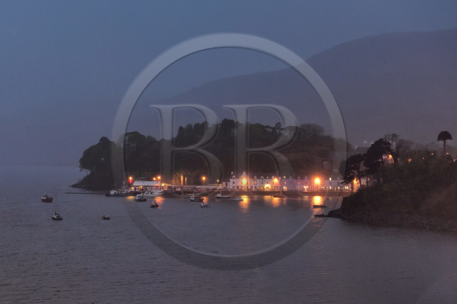 United Kingdom, Scotland, Highlands, Hebrides, Isle of Skye, the fishing port of Portree