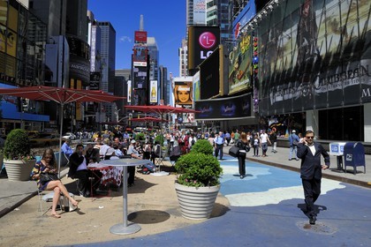Etats-Unis, New York, Manhattan, Midtown, Times Square, partie piétonne et cycliste de Broadway