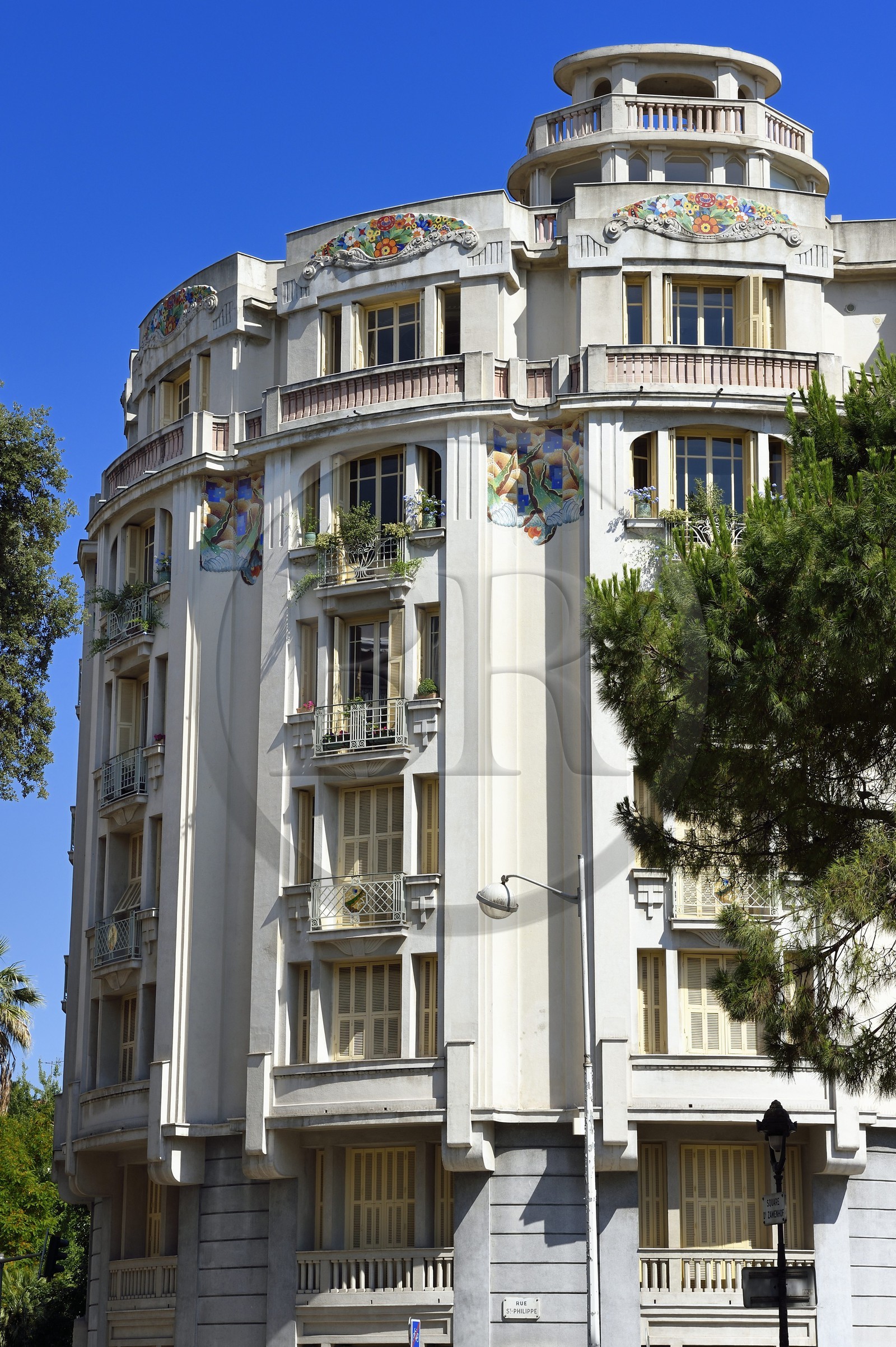 France, Alpes-Maritimes (06), Nice, immeuble La Rotonde (1929-1930) de style Art Déco au 41 boulevard Gambetta de l'architecte G.Dikansky
