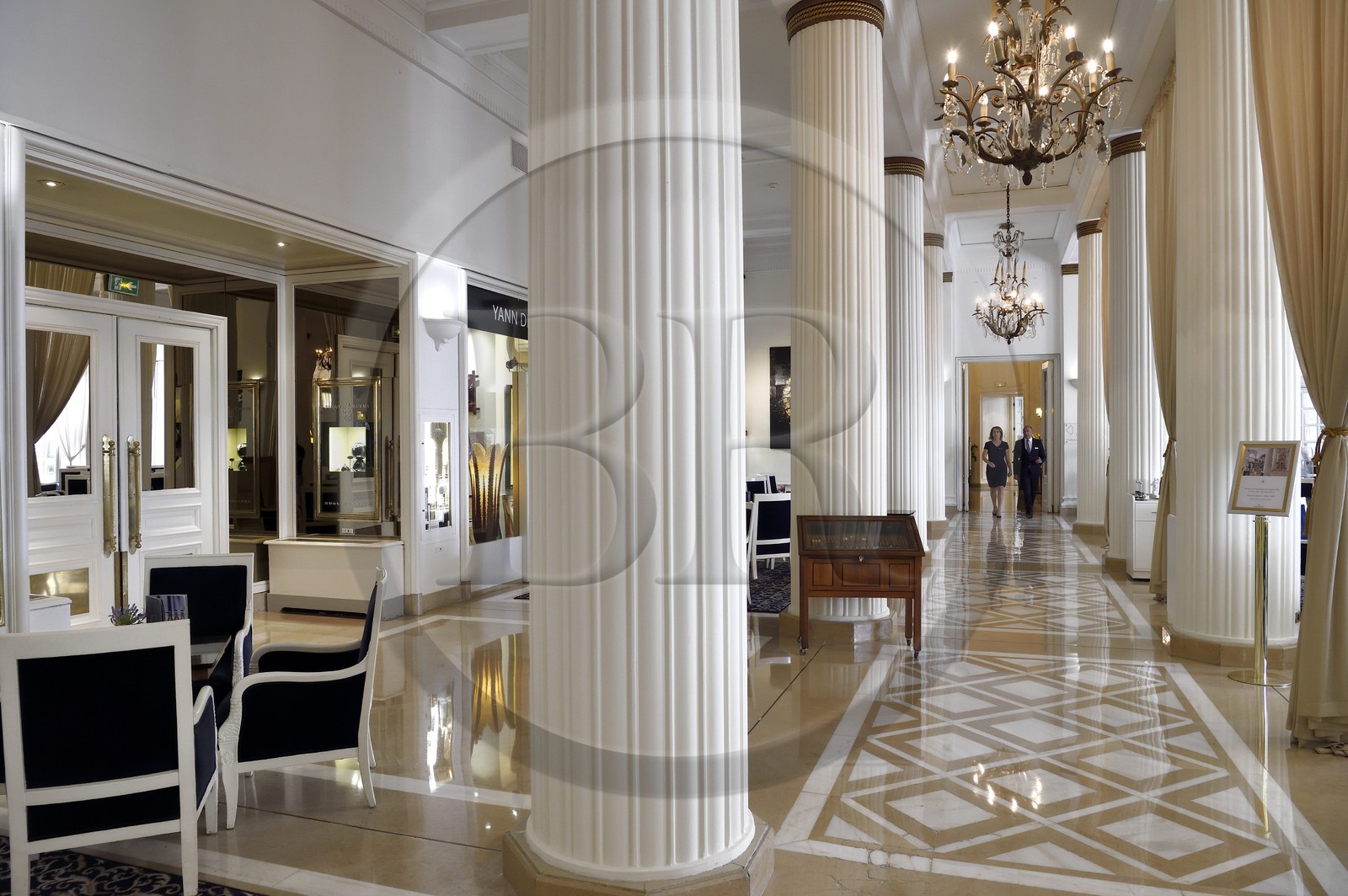 France, Alpes-Maritimes (06), Cannes, le palace du Carlton sur le boulevard de la Croisette