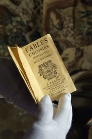 France, Aisne (02), Château-Thierry, Musée Jean de La Fontaine - Ville de Chateau-Thierry, livre des Fables de La Fontaine, Claude Barbin Denys Thierry édition non illustrée, circa 1668, in-12