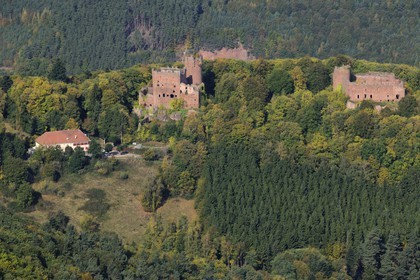 France, Bas Rhin, Klingenthal, castles of Ottrott de Rathsamhausen and of Lutzelbourg and the wood house (aerial view)
