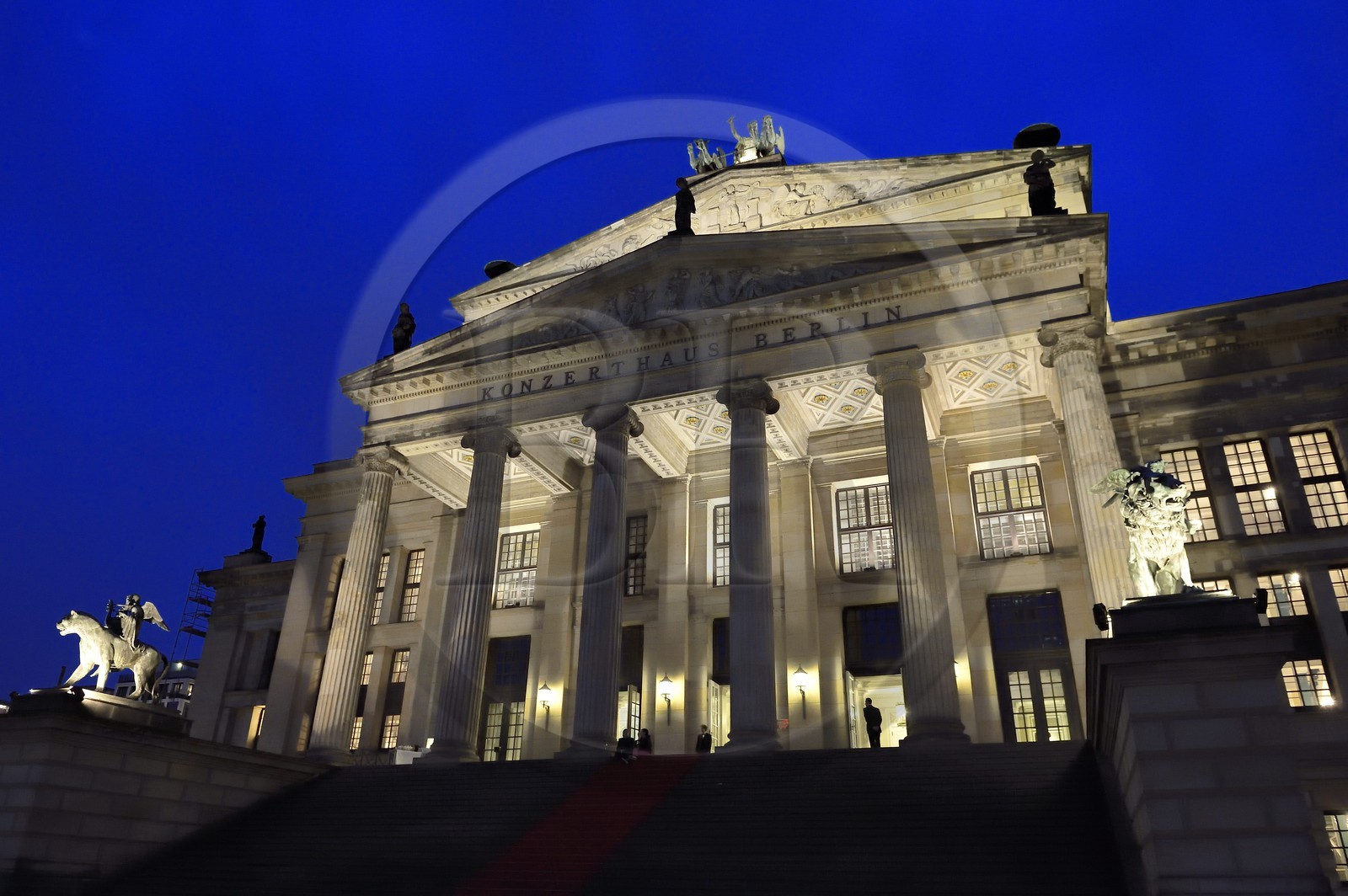 Allemagne, Berlin, quartier Mitte, place Gendarmenmarkt, le théâtre Schauspielhaus (Konzerthaus)
