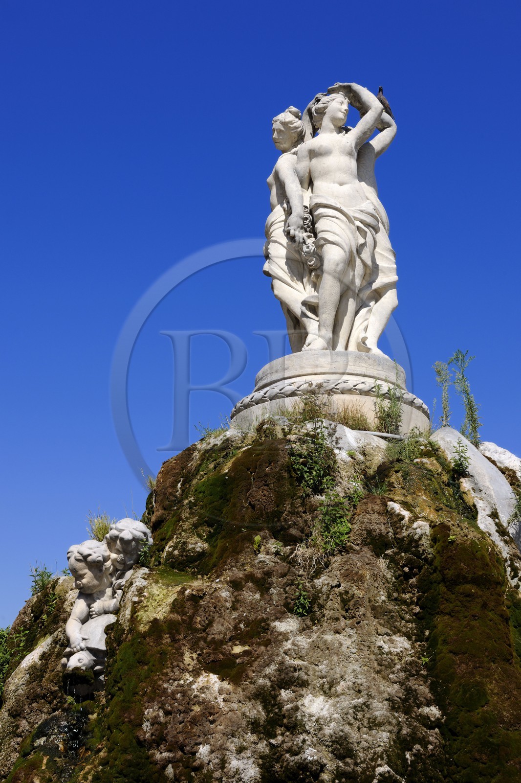 France, Hérault (34), Montpellier, Place de la Comédie, fontaine des Trois Grâces