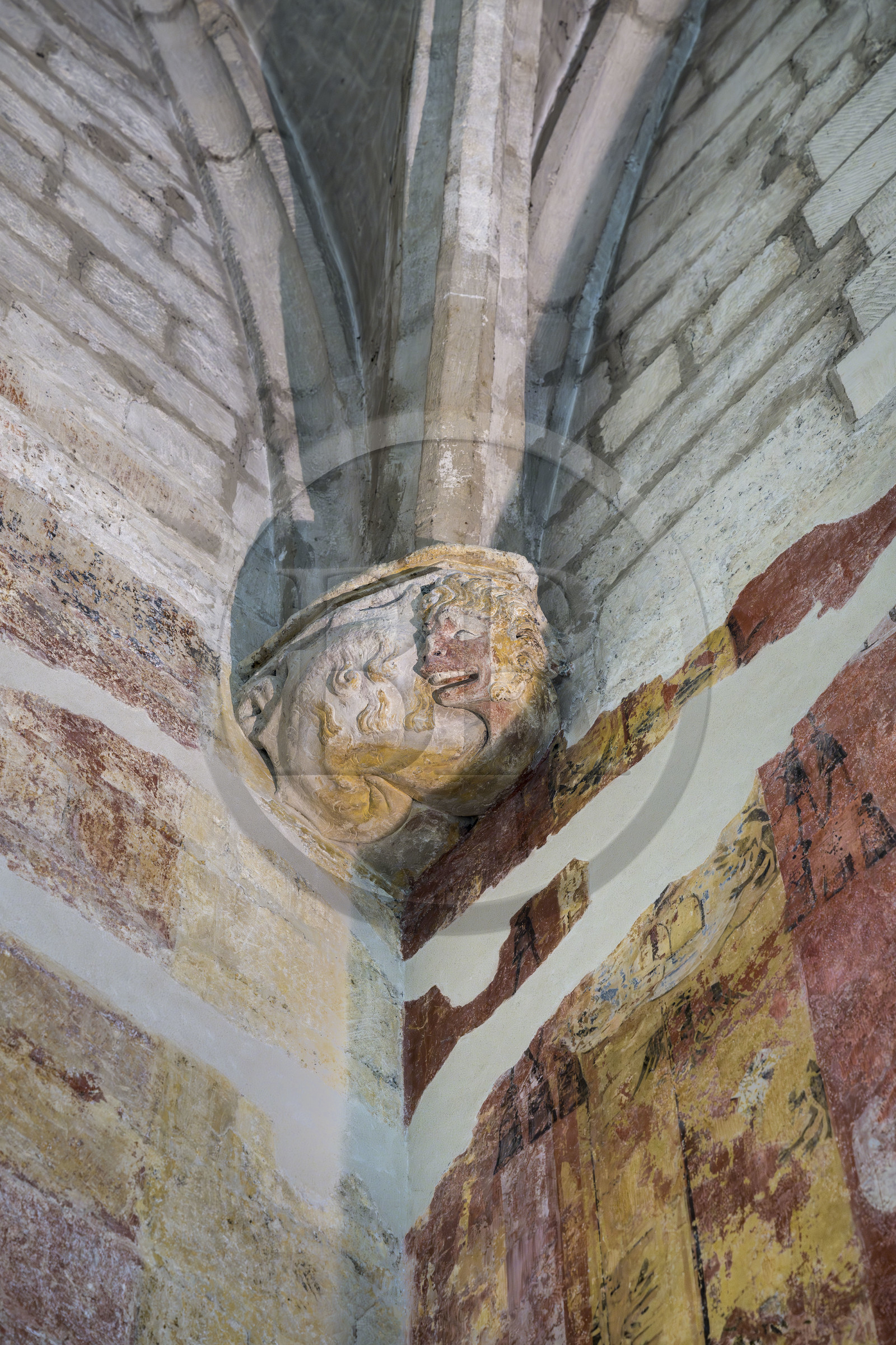 France, Vaucluse, Avignon, Palais des Papes (Palace of the Popes) listed as World heritage by UNESCO, Grand Audience Hall also Rota Tribunal, 14th century polychrome cul-de-lamp representing a fantastic animal