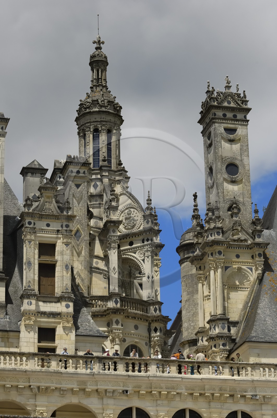 France, Loir et Cher (41), Vallée de la Loire classée Patrimoine Mondial de l' UNESCO, château de Chambord, sur la terrasse du toit