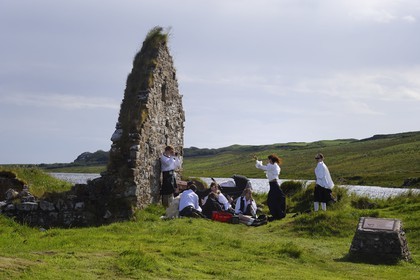Royaume-Uni, Ecosse, Hébrides intérieures, Ile de Islay, Finlaggan est un site historique sur l'île Eilean Mòr du Loch Finlaggan, elle fut le siège des Seigneurs des îles et du Clan Donald