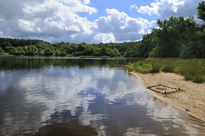 France, Nièvre (58), lac de Saint-Agnan