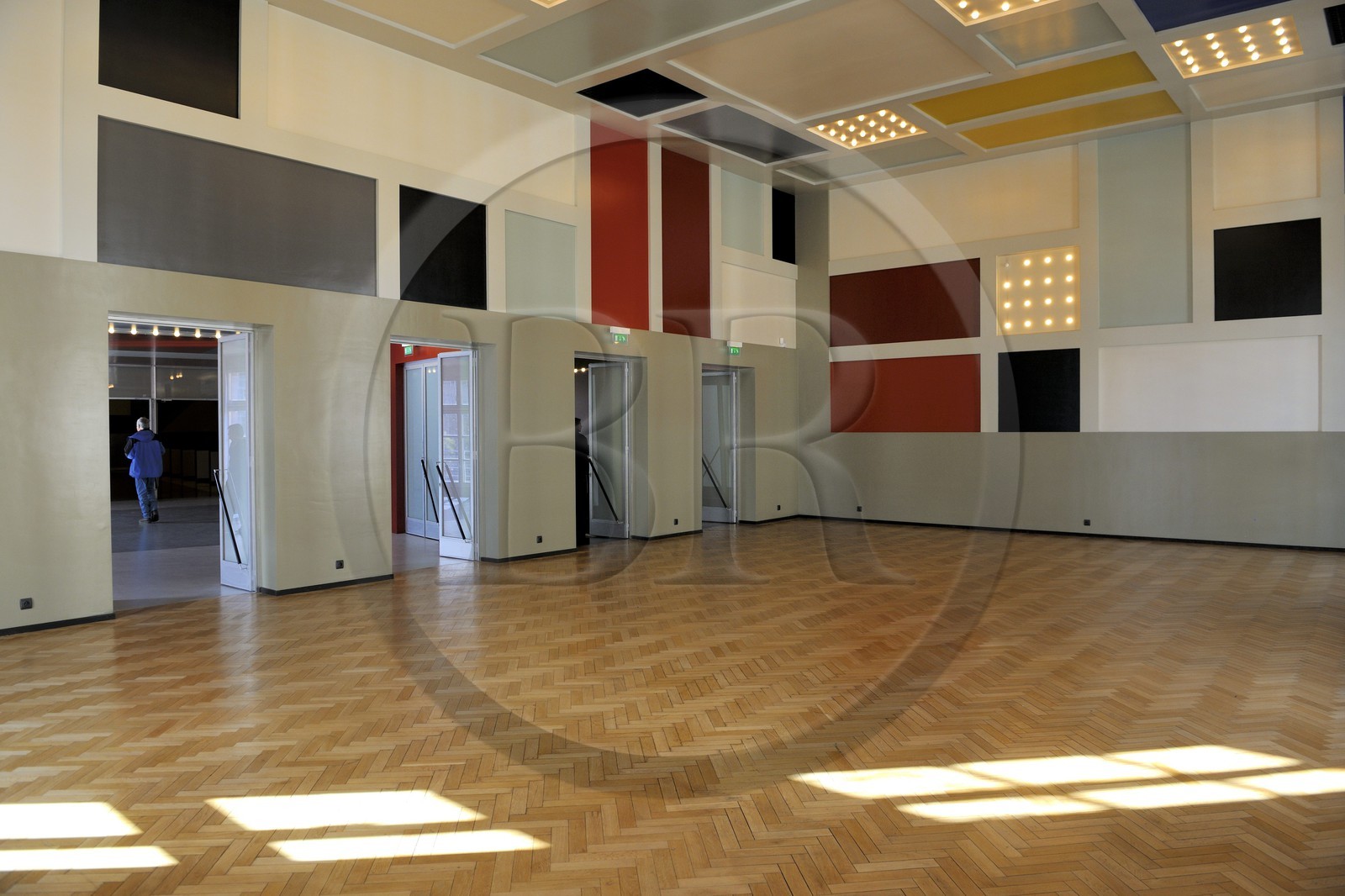 France, Bas-Rhin (67), Strasbourg, place Kléber, salle de l'Aubette décoré par Jean Arp et Sophie Tæuber-Arp à la fin des années 1920