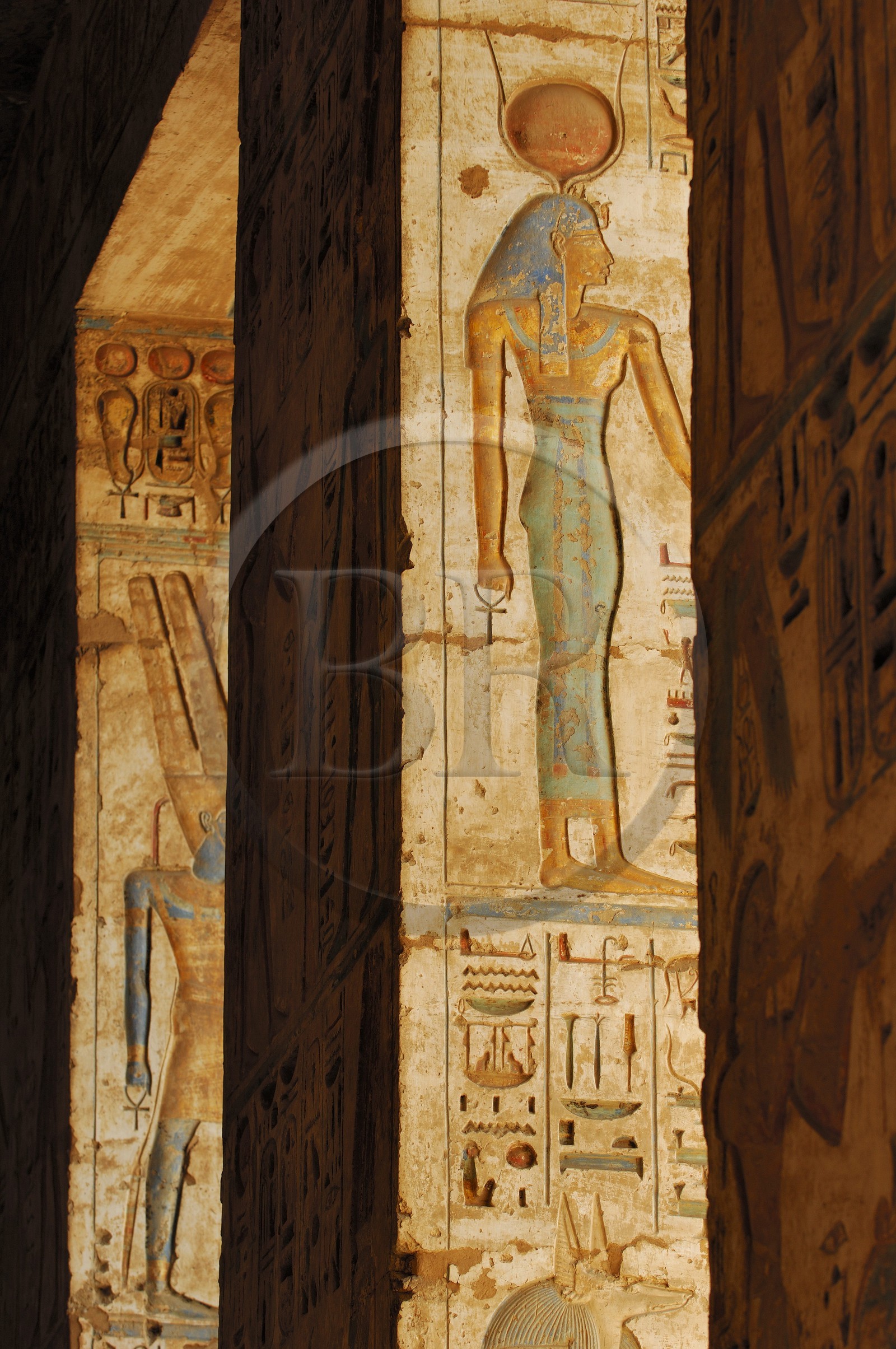 Egypte, Haute Egypte, vallée du Nil, environs de Louxor, nécropole thébaine classée Patrimoine Mondial de l'UNESCO, Thèbes Ouest, Medinet Habou, temple de Ramses III