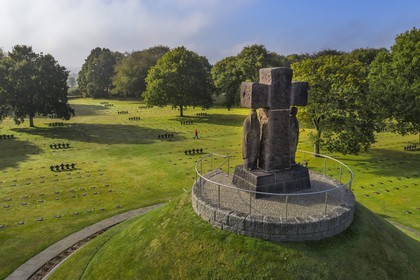 France, Calvados (14), La Cambe, Cimetière militaire allemand de la deuxième guerre mondiale