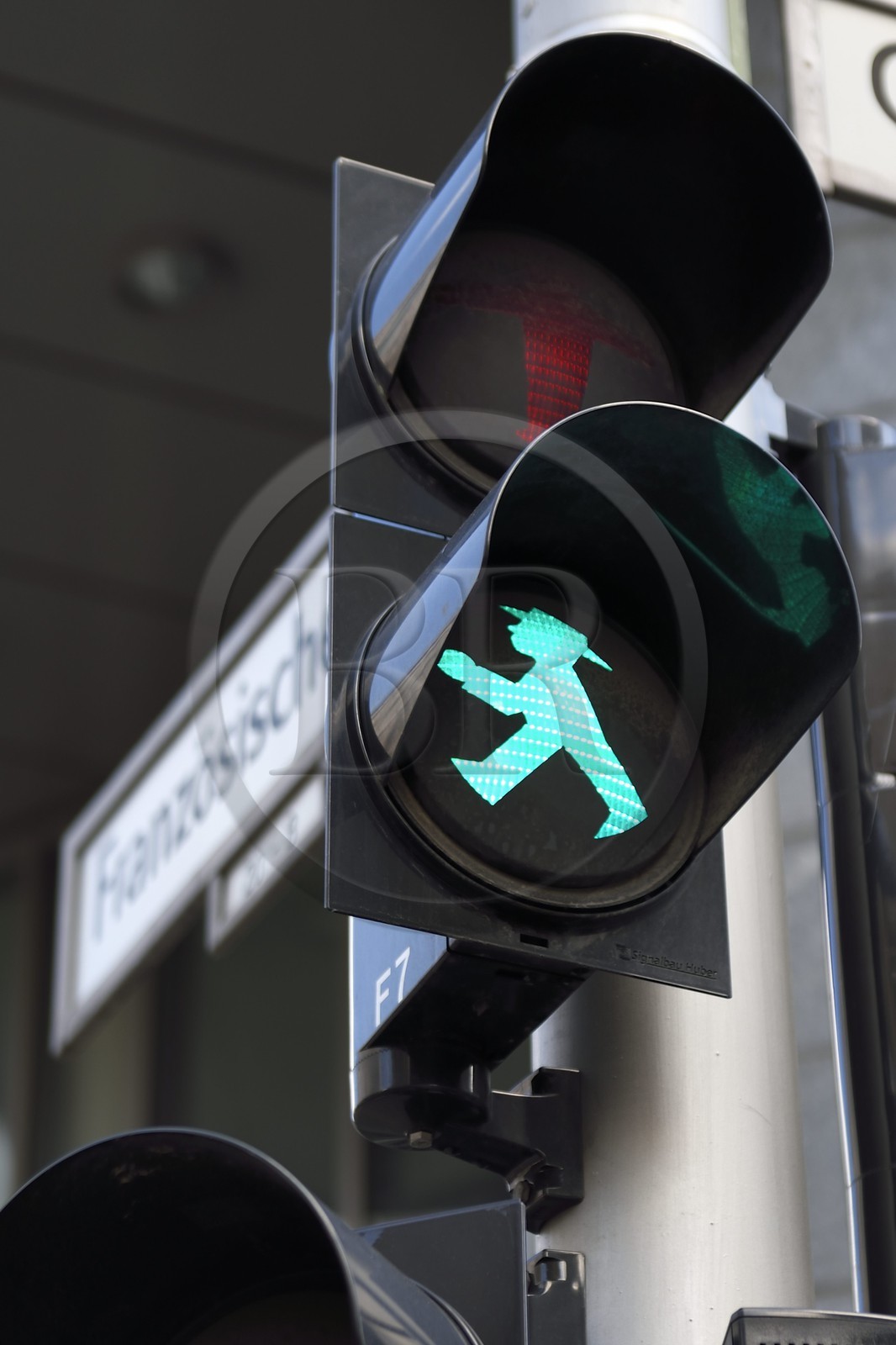 Allemagne, Berlin, Ampelmann, les bonhommes rouges et verts des feux pour piétons de l'ex-RDA