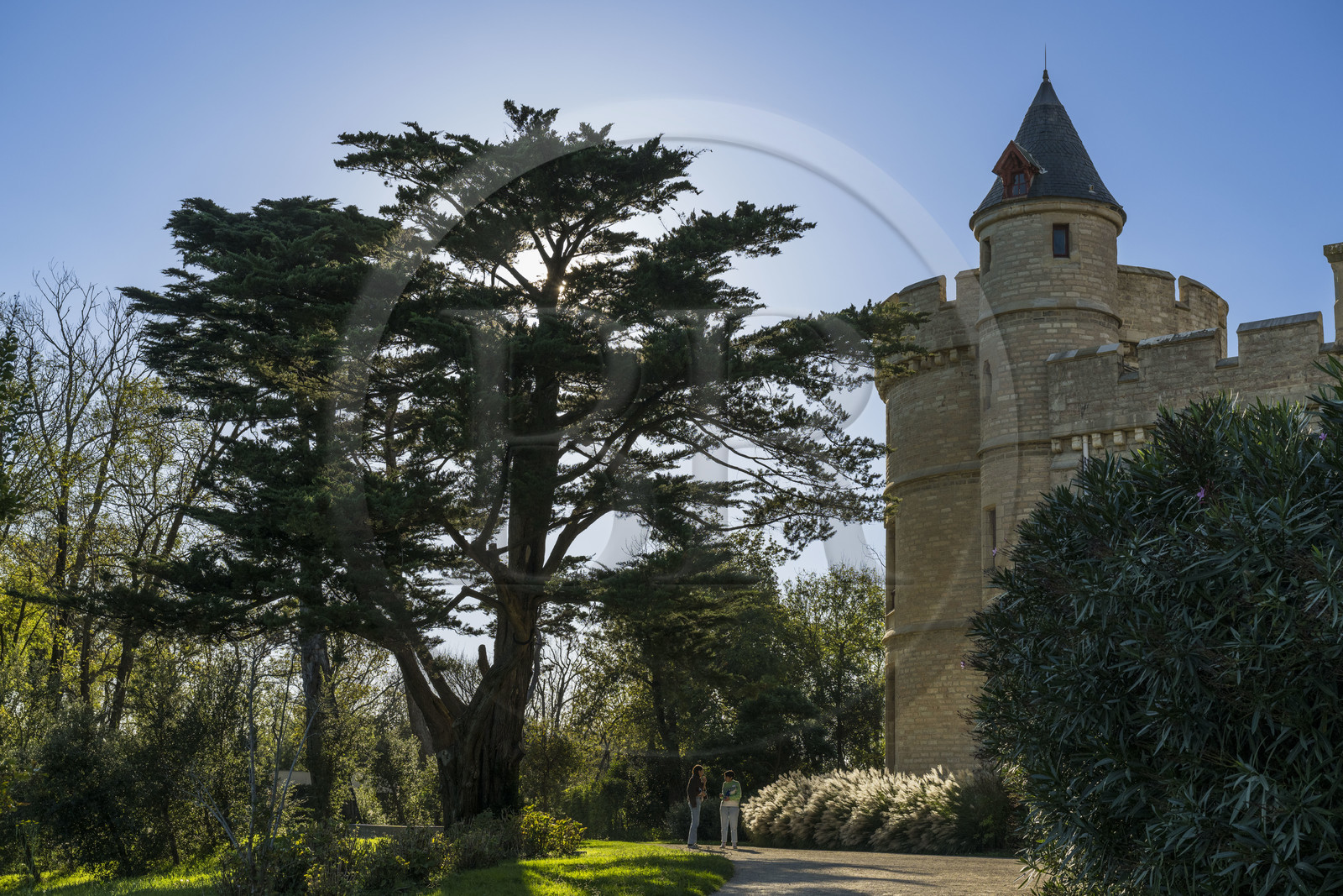France, Pyrénées-Atlantiques (64), la côte du Pays-Basque, Hendaye, chateau d'Abbadia construit en 1870 par Eugène Viollet-le-Duc pour Antoine d'Abbadie d'Arrast