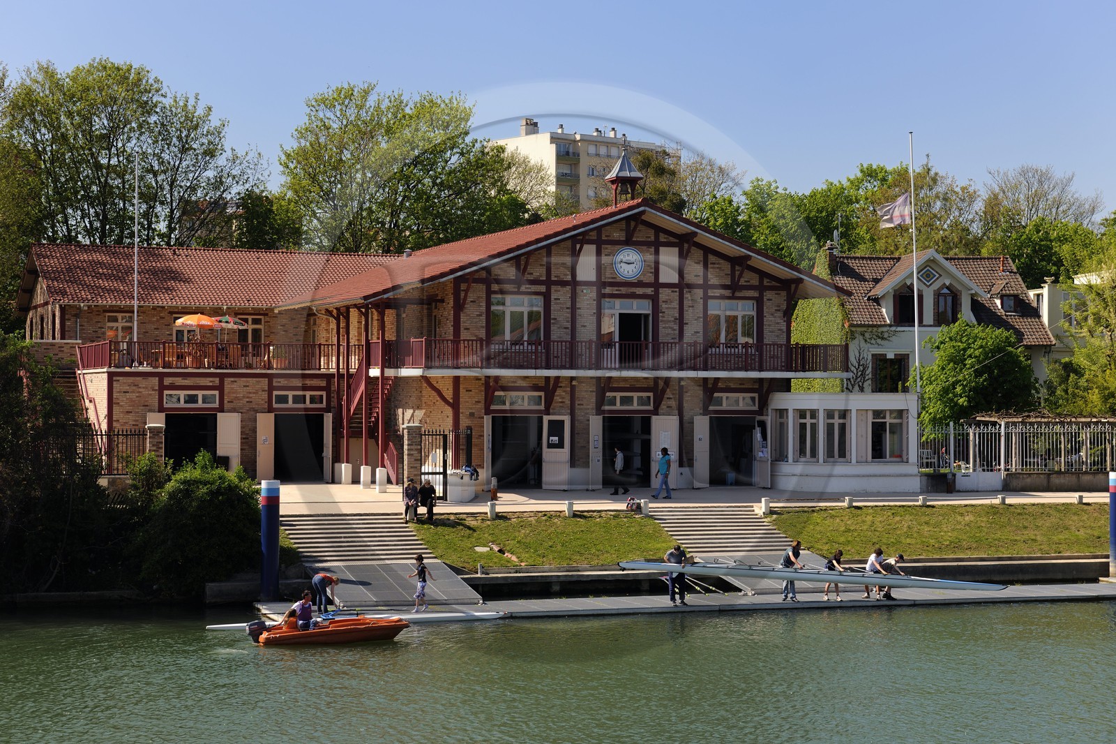 France, Val de Marne, the Marne riverside, Joinville-le-Pont, club Rowing Marne and Joinville in front of the Marne on the island Fanac