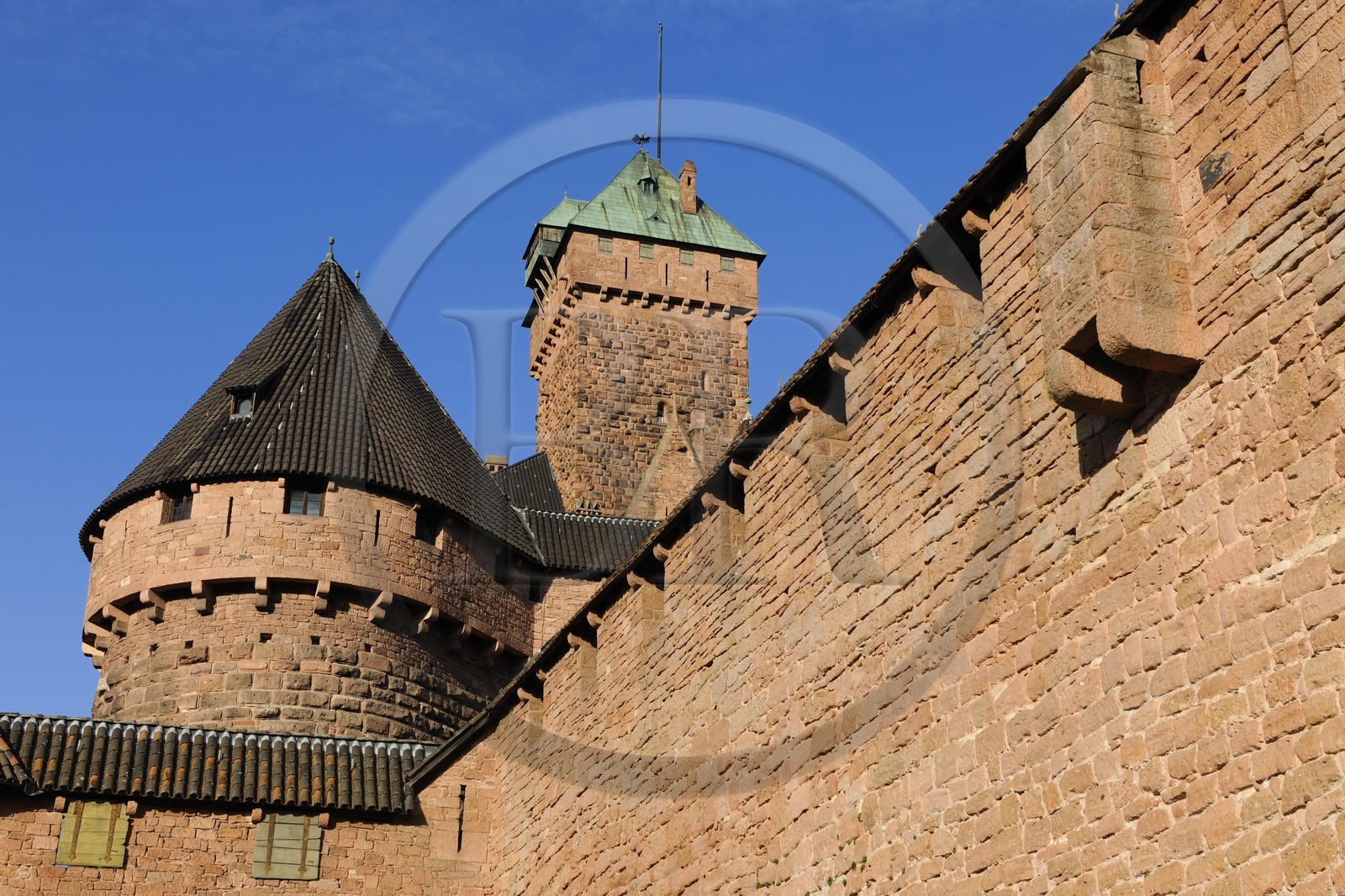 France, Bas Rhin, Orschwiller, Alsace Wine Road, Haut Koenigsbourg Castle, the dungeon as seen from the east and the ramparts
