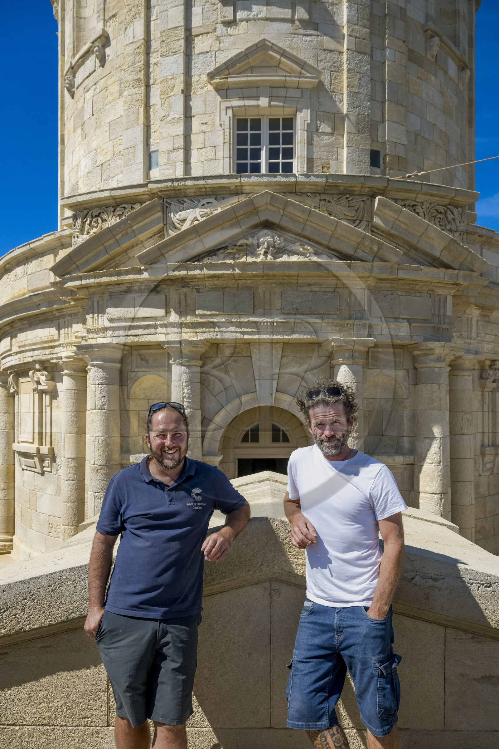 France, Gironde (33), le Verdon-sur-Mer, phare de Cordouan, classé Patrimoine Mondial de l'UNESCO , les deux gardiens de service ce jour, Nicolas Quezel-Guerraz à gauche et Benoit Jenouvrier à droite France, Gironde, Verdon sur Mer, lighthouse of Cordouan, listed as World Heritage by UNESCO, the two keepers on duty that day, Nicolas Quezel-Guerraz on the left and Benoit Jenouvrier on the right