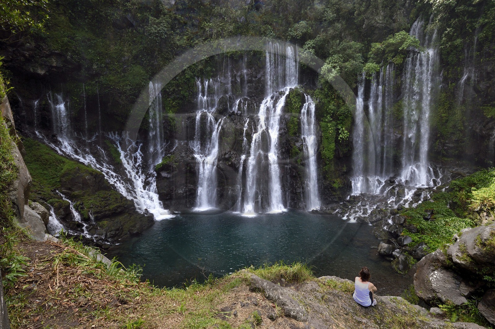 France, Ile de la Reunion, Saint Joseph, rivière Langevin sur les flanc du Volcan Piton de la Fournaise, cascade de Grand Galet ou cascade Langevin