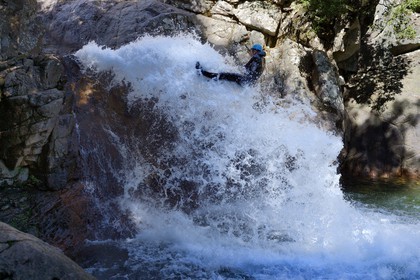 France, Corse du Sud, Alta Rocca, Bavella, canyoning in the stream of Polischellu