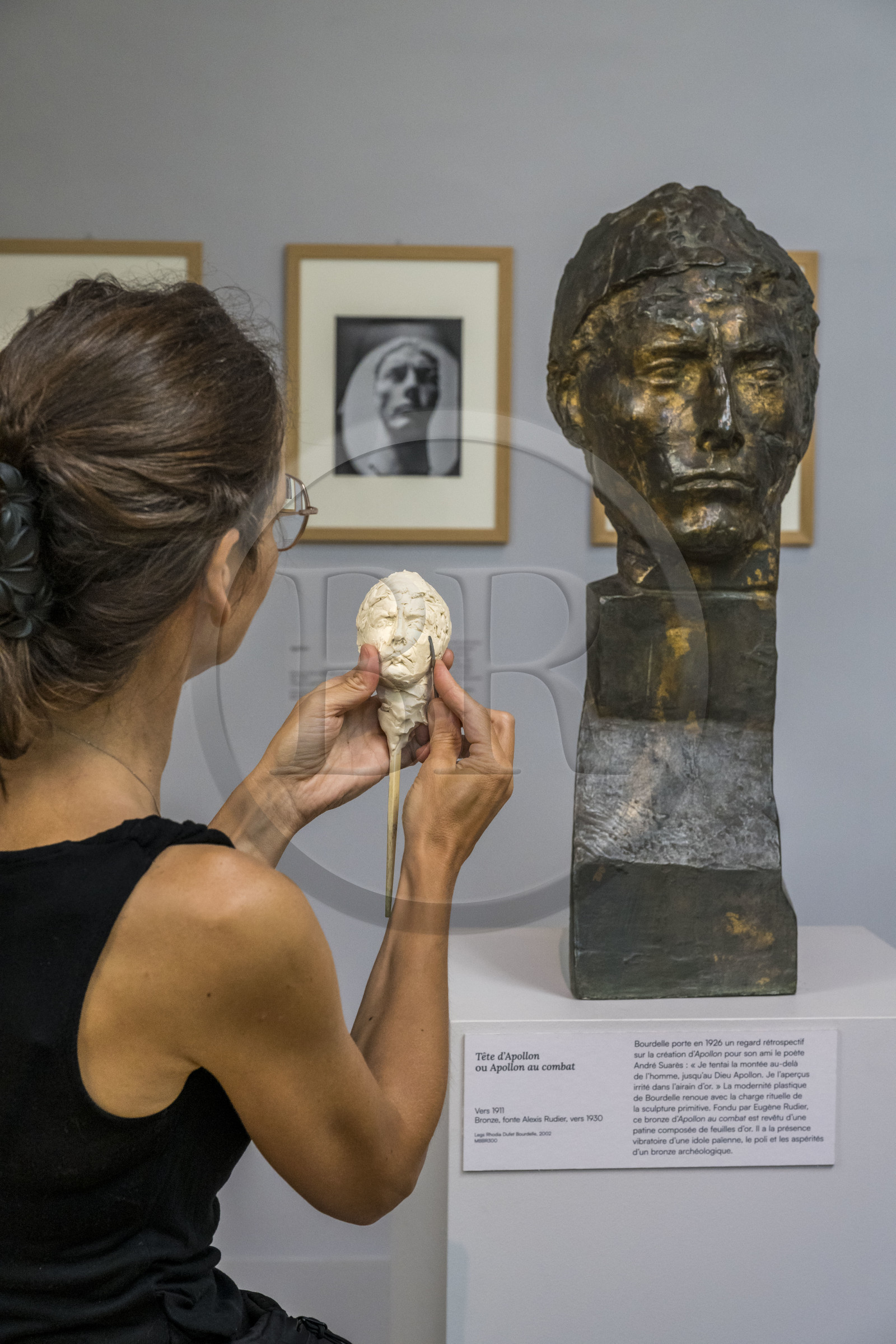 France, Paris (75), le musée du sculpteur Antoine Bourdelle, sculptrice reproduisant la tête d'Apollon au combat (bronze)