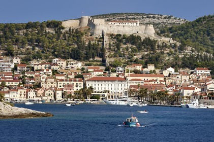 Croatia, Dalmatia, Dalmatian coast, Island of Hvar, the town of Hvar dominated by the Spanish Fortress