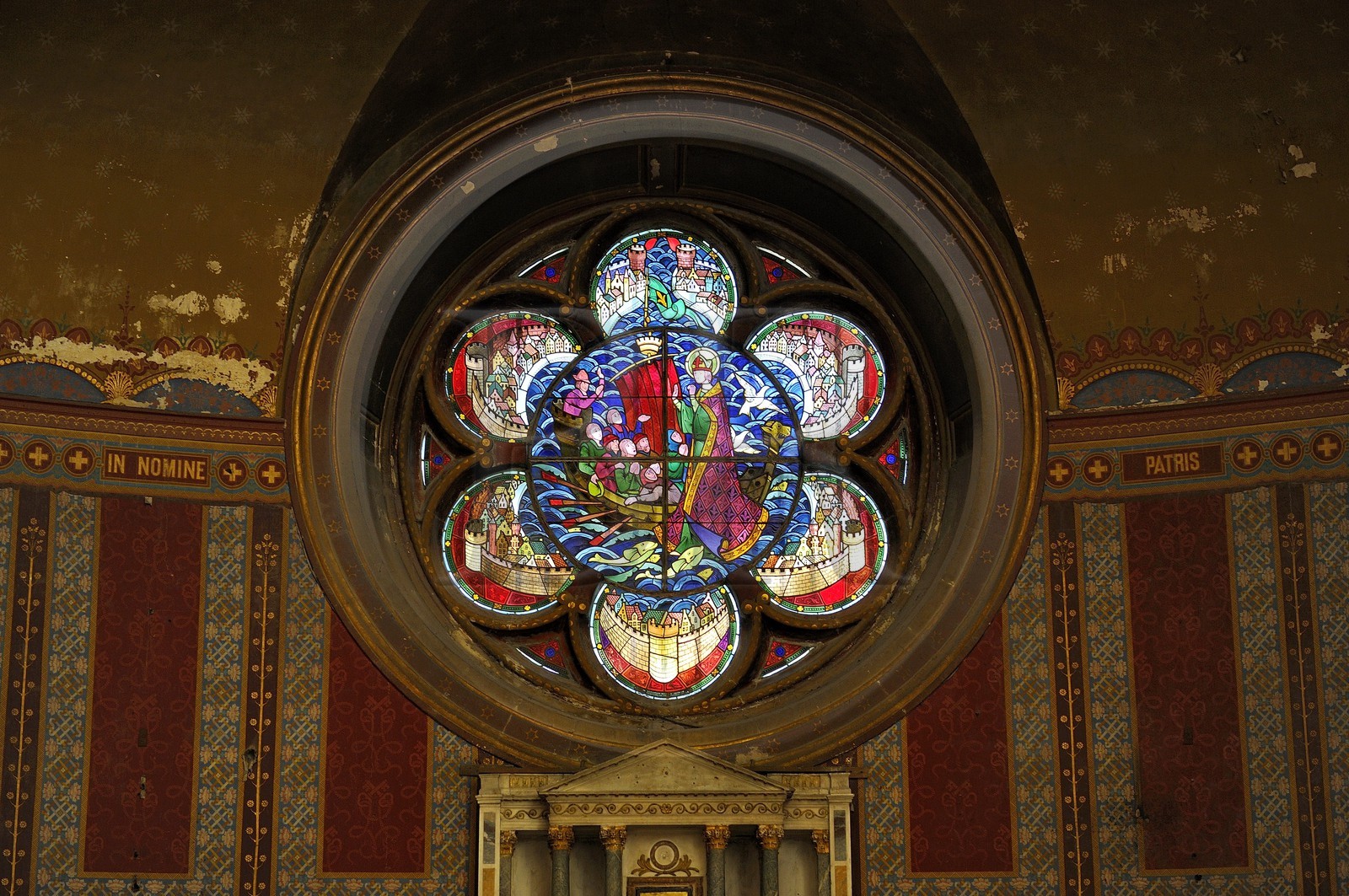 France, Meuse (55), Verdun, Ville Haute, cathédrale Notre-Dame du Xe siècle, rosace