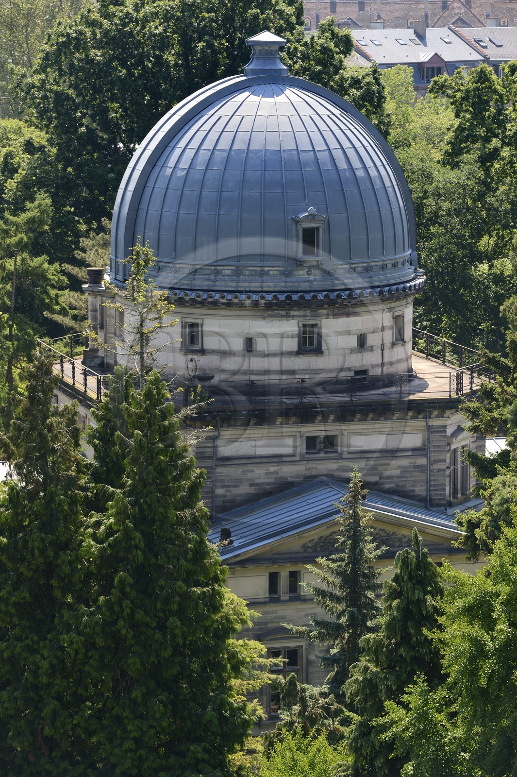 France, Bas-Rhin (67), Strasbourg, quartier de la Neustadt datant de la periode allemande, l'observatoire (1877)