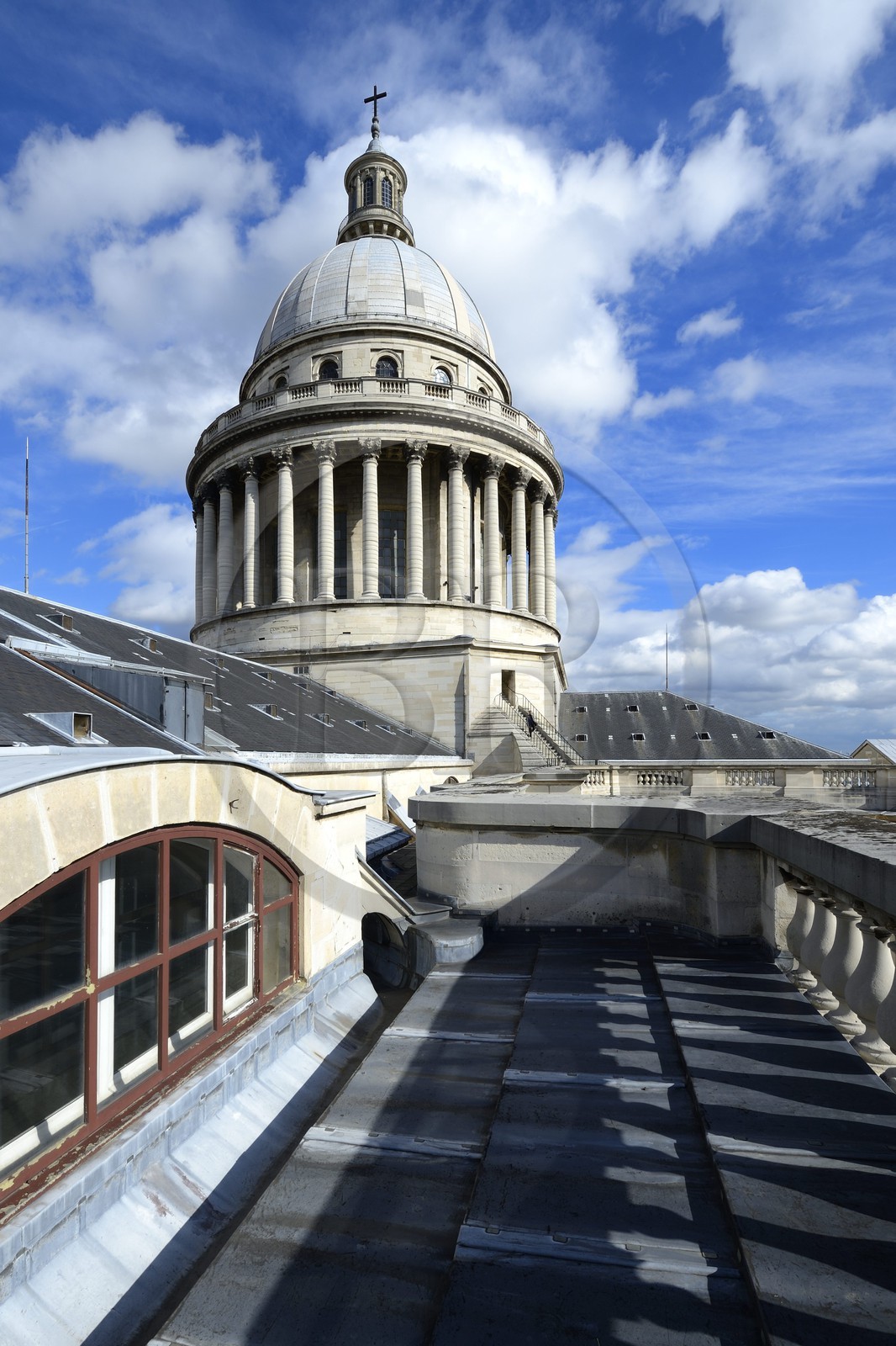 France, Paris (75), le Panthéon, le dôme (tour-lanterne) surmonté du lanternon