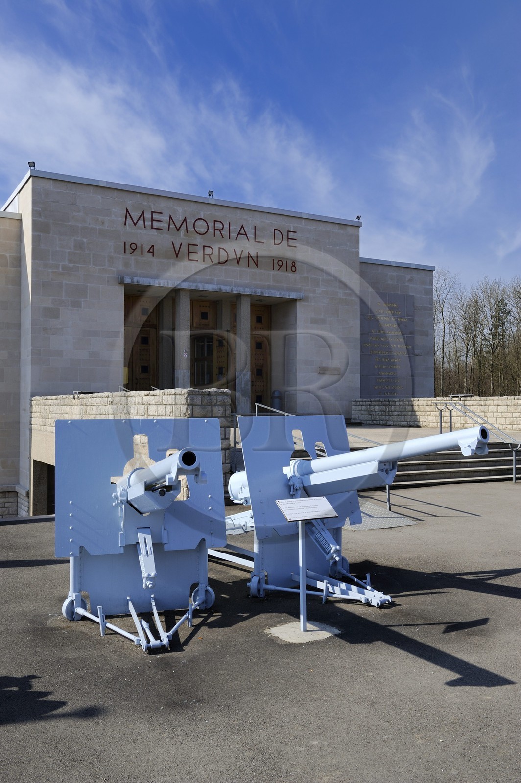 France, Meuse (55), région de Verdun, Fleury-devant-Douaumont, Mémorial de Verdun construit sur le site de la gare du village détruit