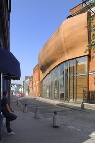 Irlande, Comté de Cork, Cork, the Crawford Municipal Art Gallery (musée d'art de la ville), extension de l'architecte Erick van Egeraat
